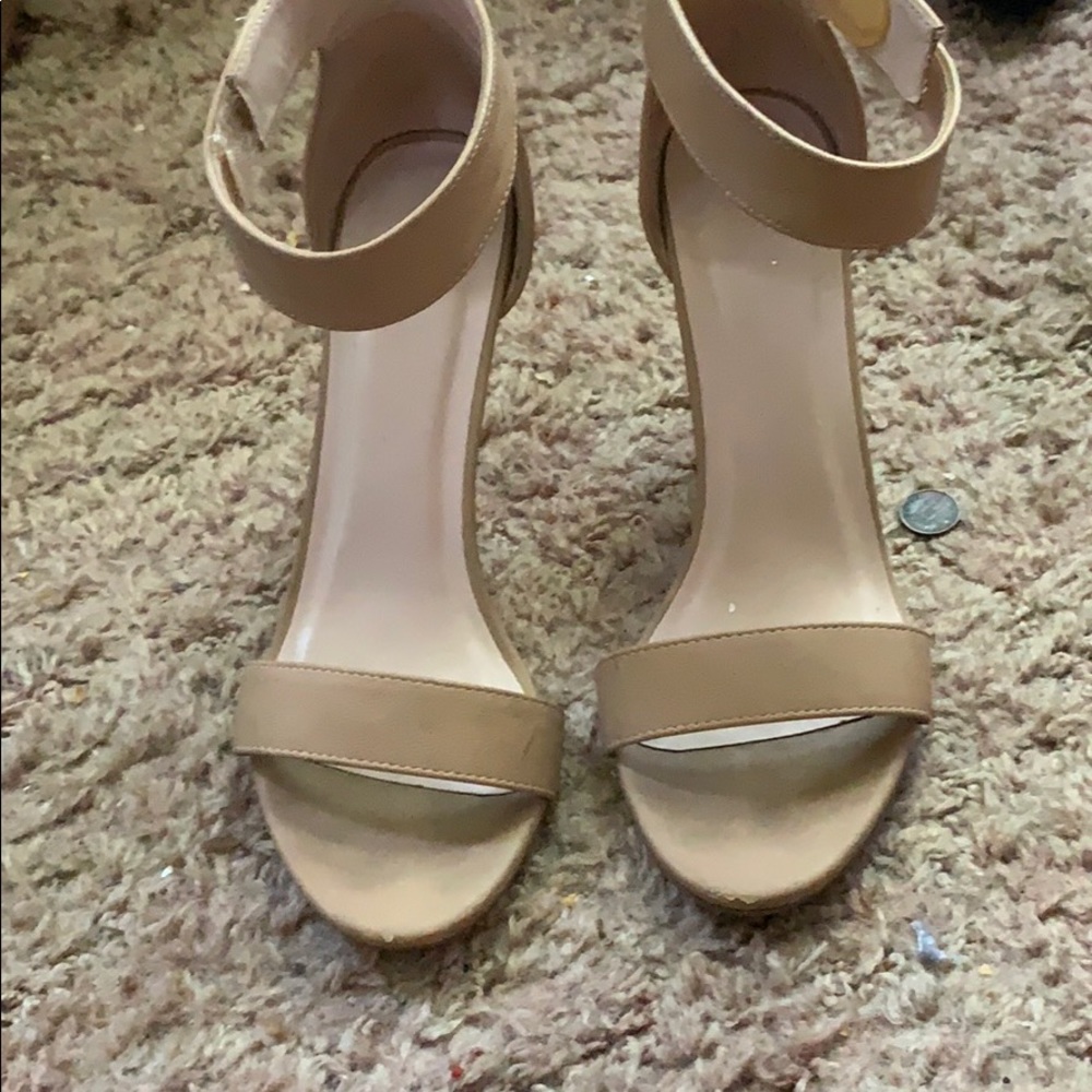 Tan heels